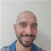 Profesor con altisima cualificación para dar clases de física